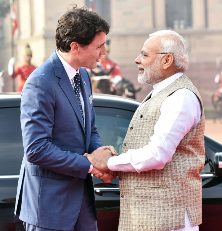 The Prime Minister, Shri Narendra Modi welcomes the Prime Minister of Canada, Mr. Justin Trudeau, at the Ceremonial Reception, at Rashtrapati Bhavan, in New Delhi on February 23, 2018.