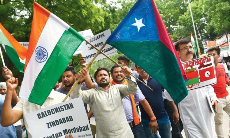 Hindu Sena activists staging a protest in support of Balochistan Freedom Struggle at Jantar Mantar in New Delhi on Thursday. 17 August 2016
Photo by Parveen Negi
