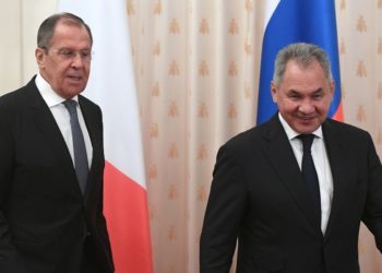 പുതിയ റഷ്യൻ ഭരണകൂടത്തെ അംഗീകരിച്ച് പ്രസിഡന്റ് വ്ലാദിമിർ പുടിൻ : പ്രതിരോധ,വിദേശകാര്യ,ധനകാര്യ വകുപ്പ് മന്ത്രിമാർ മാറില്ല