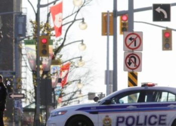 കാനഡ പാര്ലമെന്റിനു സമീപം വെടിവെയ്പ്.ഒരാള് മരിച്ചു,മൂന്നു പേര്ക്ക് പരിക്ക്