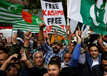 റിപ്പബ്ലിക് ദിനത്തില് 5000 പേര് ഇന്ത്യന് ഭരണഘടന കത്തിക്കാന് ആഹ്വാനം : ലണ്ടനില് സംഘര്ഷത്തിന് വഴി തുറന്ന് പാക്കിസ്ഥാന് സംഘടന, നടപടിയാവശ്യപ്പെട്ട് ഇന്ത്യ