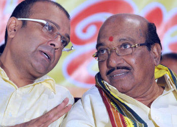 പത്തനംതിട്ടയിൽ കെ.സുരേന്ദ്രനെ തോല്പിച്ചത് വെള്ളാപ്പള്ളിയും തുഷാറും, അച്ഛനും മകനും കുതിരക്കച്ചവടം നടത്തുന്നു : ഗുരുതരാരോപണവുമായി സുഭാഷ് വാസു