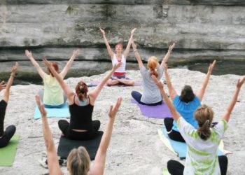 കേന്ദ്ര സർക്കാരിന്റെ യോഗ, ആയുർവേദ കോഴ്സുകൾ : ‘ഡെസ്റ്റിനേഷൻ ഇന്ത്യ’ ലക്ഷ്യമിടുന്നത്  2022-ൽ രണ്ടുലക്ഷം വിദേശ വിദ്യാർഥികളെയെന്ന്  നരേന്ദ്രമോദി