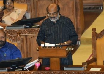 പ്രളയബാധിത പ്രദേശങ്ങളിലെ പുനരുദ്ധാരണത്തിന് പ്രത്യേക പാക്കേജ് : തീരദേശ മേഖലയ്ക്ക് 380 കോടി