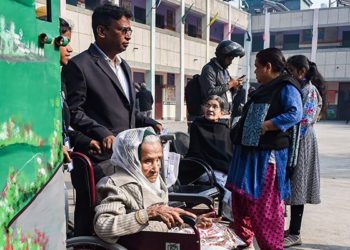 ഡൽഹി നിയമസഭ തെരഞ്ഞെടുപ്പ് : വോട്ട് രേഖപ്പെടുത്തി തലസ്ഥാനത്തെ ഏറ്റവും പ്രായം കൂടിയ വോട്ടർ