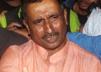 ഉന്നാവ് പെൺകുട്ടിയുടെ അച്ഛന്റെ കൊലപാതകം : കുൽദീപ് സിംഗ് സെൻഗാറിന് 10 വർഷം തടവ്