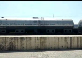 177 ബോഗികൾ, രണ്ട് കിലോമീറ്റർ നീളം : റെക്കോർഡ് സൃഷ്ടിച്ച് ഇന്ത്യൻ റെയിൽവേയുടെ അനാകോണ്ട ട്രെയിൻ