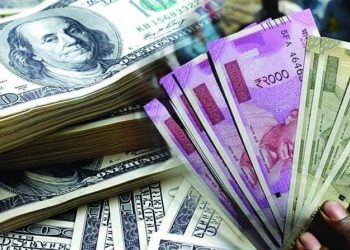 ഓഹരി സൂചികകളിൽ വൻ മുന്നേറ്റം; ഡോളറിനെതിരെ കുതിച്ചുയർന്ന് ഇന്ത്യൻ രൂപ, 1000 പോയിന്റ് കുതിച്ചു കയറി സെൻസെക്സ്