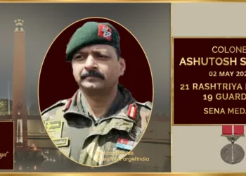 മുന്നിൽ നിന്ന് നയിച്ച് കേണൽ അശുതോഷ് ശർമ്മ ; ബന്ദികളെ രക്ഷിച്ചതിനു ശേഷം വീരമൃത്യു ; രാജ്യത്തിന് നഷ്ടമായത് അഞ്ച് ധീരസൈനികരെ