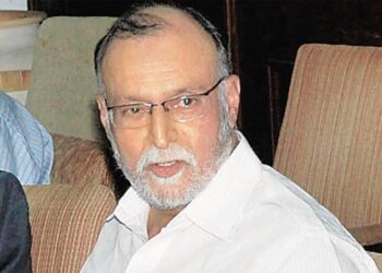 “കോവിഡ് നിയന്ത്രണങ്ങൾക്കിടയിൽ കുറ്റകൃത്യങ്ങൾ തടയാൻ പോലീസ് കൂടുതൽ ജാഗരൂകരാകണം” : ഡൽഹി സംസ്ഥാന അതിർത്തിയിൽ കൂടുതൽ ശ്രദ്ധ വേണമെന്ന് ഗവർണർ