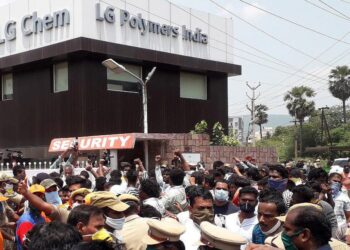 കൊറിയന്‍ കമ്പനിയുടെ 50 കോടി നിക്ഷേപം ദുരന്തബാധിതര്‍ക്ക് നഷ്ടപരിഹാരമായി വിനിയോഗിക്കാന്‍ ദേശീയ ഹരിത ട്രിബ്യൂണല്‍ നിര്‍ദ്ദേശം: ‘തുക പ്രകൃതിയുടെ പുന:സ്ഥാപനത്തിനും ഉപയോഗിക്കണം’