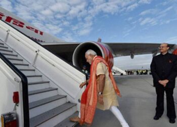 വരുന്നു മിസൈലുകളും, റോക്കറ്റുകളും തടയാന്‍ ശേഷിയുള്ള പ്രധാനമന്ത്രിക്കായുള്ള എയര്‍ ഇന്ത്യ വണ്‍ വിമാനങ്ങള്‍; യുഎസ് പ്രസിഡണ്ടിന്റെ യാത്രാ വിമാനത്തോട് കിടപിടിക്കുന്ന ബോയിംഗ് വിമാനത്തെ കുറിച്ച് അറിയേണ്ടതെല്ലാം