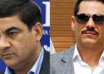 ഗുജറാത്തിലെ ഡിഎഫ്സിയു പ്രോജക്ട് അഴിമതി : റോബർട്ട് വധേരയുടെ അടുത്ത അനുയായി സഞ്ജയ് ഭണ്ഡാരിക്കെതിരെ കേസെടുത്ത് സിബിഐ