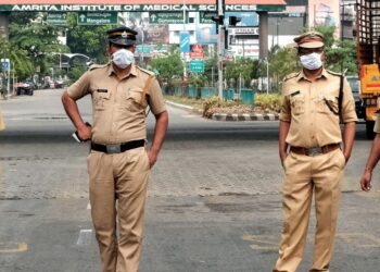പോലീസുകാരിലെ കോവിഡ്-19 രോഗബാധ : എല്ലാ ജില്ലകളിലും പ്രത്യേക ക്വാറന്റൈൻ കേന്ദ്രങ്ങൾ ഒരുങ്ങുന്നു