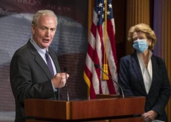 ചൈനയ്ക്ക് വന്‍ പ്രഹരം:ചൈനീസ് ഉദ്യോഗസ്ഥരുമായി പണമിടപാടുകള്‍ നടത്തുന്ന അന്തരാഷ്ട്ര ബാങ്കുകള്‍ക്കെതിരെ നിയമനടപടി: ബില്‍ പാസ്സാക്കി അമേരിക്കന്‍ സെനറ്റ്