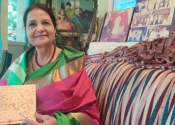 നരേന്ദ്രമോദിക്ക് രാഖി അയച്ചു കൊടുത്ത് പാക് സഹോദരി ഖമർ മൊഹ്സിൻ : സഹോദര്യത്തിന്റെ തുടർച്ചയായ ഇരുപതാം വർഷം