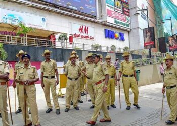 കോവിഡ് -19 : ബംഗളുരുവിലെ 90 പോലീസ് ട്രെയിനികൾക്ക് രോഗം സ്ഥിരീകരിച്ചു