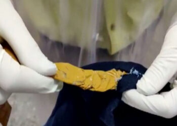 കരിപ്പൂർ വിമാനത്താവളം വഴി ഒന്നരക്കോടിയുടെ സ്വർണ്ണക്കടത്ത്; മുഖ്യപ്രതി അബ്ദുൾ ജലീൽ ഉൾപ്പെടെ മൂന്ന് പേർക്കെതിരെ കേസെടുത്തു