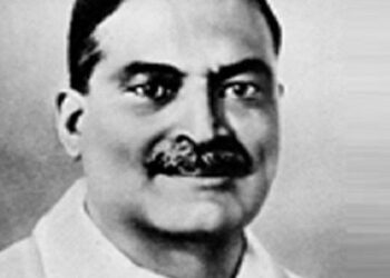 ഇന്ന് രാജ്യം ഡോക്ടേഴ്സ് ഡേ ആചരിക്കുന്നു : ഓർക്കാം, കോവിഡിനിടയിൽ കർമനിരതരായ ആരോഗ്യപ്രവർത്തകരെ