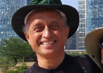 ‘ക്യാപ്റ്റന്‍ ദീപക് വസന്ത് സാത്തെ’:മുന്‍ വ്യോമസേനാ കമാന്ററെ മലയാളി മറക്കില്ല