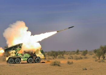 ആറ് പിനാക റോക്കറ്റ് റെജിമെന്റ് കൂടി സ്വന്തമാക്കാൻ കരസേന : 2,580 കോടിയുടെ കരാറൊപ്പിട്ട് പ്രതിരോധ മന്ത്രാലയം