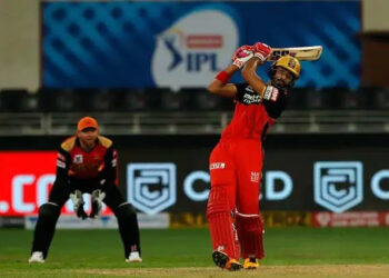 ദേവദത്ത് പടിക്കലിന് അർദ്ധസെഞ്ചുറി; ബാംഗ്ലൂരിന് തകർപ്പൻ ജയം