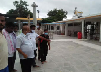 മാണ്ഡ്യയിൽ ക്ഷേത്രത്തിനുള്ളിൽ 3 പൂജാരിമാർ കൊല്ലപ്പെട്ടു; കൊലപാതകം മോഷണ ശ്രമത്തിനിടെ