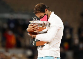 Tennis - French Open - Roland Garros, Paris, France - October 11, 2020 Spainâ€™s Rafael Nadal with the trophy after winning the French Open final against Serbiaâ€™s Novak Djokovic REUTERS/Christian Hartmann