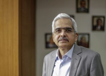 “ഇന്ത്യ സാമ്പത്തിക പുനരുജ്ജീവനത്തിന്റെ പടിവാതിൽക്കലെത്തിയിരിക്കുന്നു” : ആർ.ബി.ഐ ഗവർണർ