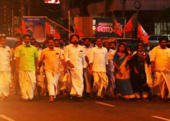 ‘നീതി ലഭിക്കും വരെ പോരാട്ടം തുടരും‘; പി എസ് സി ഉദ്യോഗാർത്ഥികൾക്ക് പിന്തുണ പ്രഖ്യാപിച്ച് സെക്രട്ടറിയേറ്റ് മാർച്ച് നടത്തി ബിജെപി