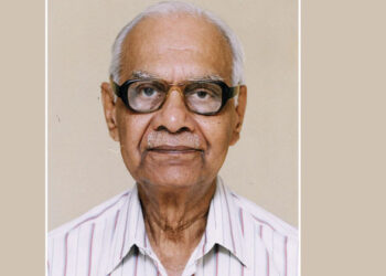 മാതൃഭൂമി ഡയറക്ടര് കേണല് എ.വി.എം. അച്യുതന് അന്തരിച്ചു.