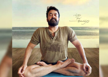 അന്താരാഷ്ട്ര യോഗദിനത്തിൽ ആശംസകളുമായി മോഹൻലാൽ; ചിത്രങ്ങൾ ഏറ്റെടുത്ത് ആരാധകർ