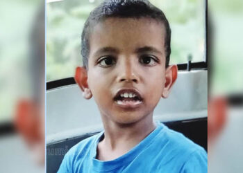 പെട്ടിഓട്ടോയുടെ വാതില്‍ ചില്ലില്‍ തലകുടുങ്ങി; നാല് വയസുകാരന് ദാരുണാന്ത്യം