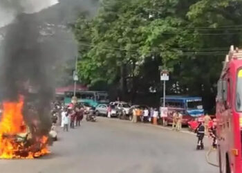 ഓടിക്കൊണ്ടിരുന്ന കാര് കത്തി നശിച്ചു; മുൻ എംഎല്എയുടെ മകൻ രക്ഷപ്പെട്ടത് തലനാരിഴയ്ക്ക്
