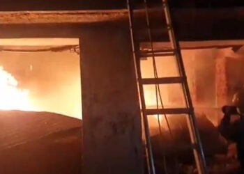 സെക്കന്ദരാബാദിൽ തടി ഗോഡൗണിന് തീ പിടിച്ചു; 11 തൊഴിലാളികൾക്ക് ദാരുണാന്ത്യം