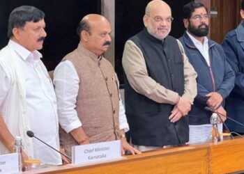 ‘മറാത്തി-വിരുദ്ധ നിലപാടില്‍ ഖേദമുണ്ട്’; അതിര്‍ത്തി തര്‍ക്കത്തില്‍ കര്‍ണ്ണാടകയുടെ പ്രമേയത്തെ അപലപിച്ച് മഹാരാഷ്ട്രയുടെ പ്രമേയം