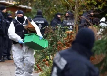 ജർമനിയിൽ അട്ടിമറി ശ്രമം;   പാർലമെൻ്റ് മന്ദിരത്തിലേക്ക് ഇരച്ചു കയറി ഭരണം പിടിച്ചെടുക്കാൻ ശ്രമം; 25 പേർ അറസ്റ്റിൽ  