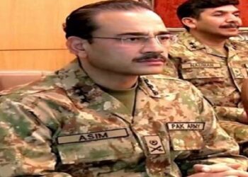 പുതിയ കരസേനാ മേധാവിയെ വിമർശിക്കരുത് ;ഇമ്രാൻഖാന് മുന്നറിയിപ്പുമായി പാക് പ്രസിഡണ്ട്