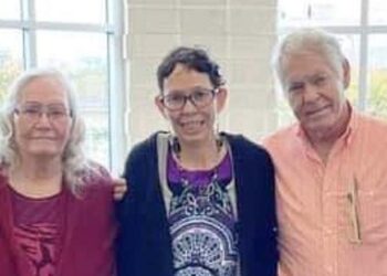 തട്ടിക്കൊണ്ടുപോയ മകളെ 51 വർഷങ്ങൾക്കുശേഷം കണ്ടെത്തി; സന്തോഷം പങ്കുവെച്ച്  മാതാപിതാക്കൾ