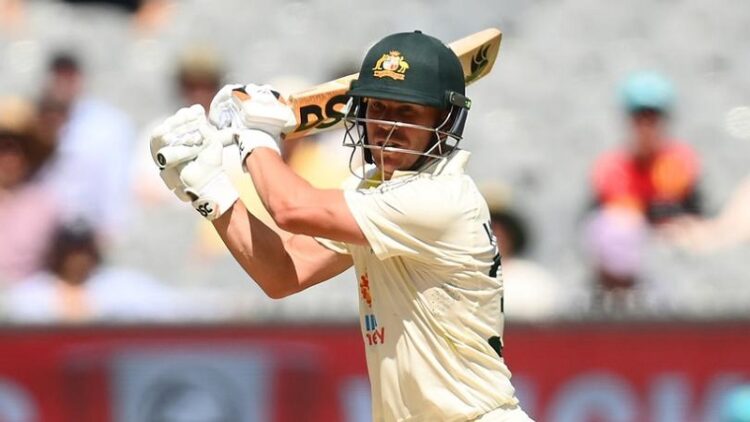 MELBOURNE, AUSTRALIA - DECEMBER 27: David Warner of Australia bats during day two of the Second Test match in the series between Australia and South Africa at Melbourne Cricket Ground on December 27, 2022 in Melbourne, Australia. (Photo by Quinn Rooney/Getty Images)