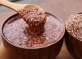 ഫ്‌ളാക്‌സ് സീഡ്; സ്ത്രീകളുടെ പ്രിയ കൂട്ടുകാരി; അറിയാം അത്ഭുത ഗുണങ്ങൾ