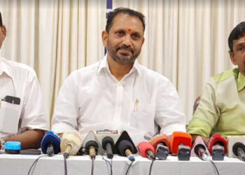 ജാതി പറഞ്ഞ് ആക്ഷേപിച്ചെന്ന് കേസിന് കാരണക്കാരനായ ആൾ പോലും പറഞ്ഞിട്ടില്ല; ആ വകുപ്പ് ചുമത്തിയാണ് തനിക്കെതിരെ കേസെടുത്തത്; പിന്നിൽ മുഖ്യമന്ത്രിയും സിപിഎമ്മും എന്ന് പകൽപോലെ വ്യക്തം; ഇപ്പോ സന്തോഷിക്കുന്നവർക്ക് അവസാനം നിരാശരാകേണ്ടി വരുമെന്ന് കെ സുരേന്ദ്രൻ