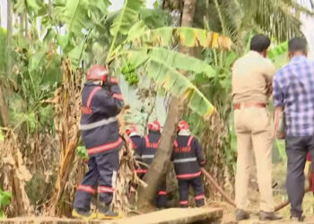 തൃശ്ശൂരിൽ വെടിക്കെട്ട് പുരയിൽ  വൻ സ്‌ഫോടനം; ഒരാൾക്ക് പരിക്ക്