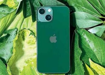 നാളെത്തെ ചരിത്രമാകാൻ ഗ്രീൻ സ്മാർട്ട്ഫോണുകൾ