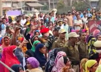 ശൈശവ വിവാഹം; അറസ്റ്റിലായത് 2700 ത്തിലധികം പേർ; പോലീസ് സ്‌റ്റേഷന് മുമ്പിൽ കുത്തിയിരിപ്പ് സമരവുമായി സ്ത്രീകൾ