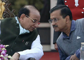 സർക്കാർ നോമിനികളായി സ്വകാര്യ കമ്പനികളുടെ ബോർഡുകളിൽ സ്ഥാനം; ആം ആദ്മി വക്താവിനെ ഉൾപ്പെടെ പുറത്താക്കി ലഫ്. ഗവർണർ