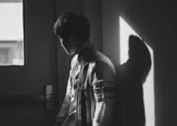 അമ്മ വഴക്ക് പറഞ്ഞതിന് പിണങ്ങി ഒളിച്ചിരുന്നു; കുട്ടിയെ നാടുമുഴുവൻ തിരഞ്ഞ് പോലീസും നാട്ടുകാരും; വിശന്നപ്പോൾ അമ്മയെ തേടി തിരിച്ചുവന്ന് കൗമാരക്കാരൻ