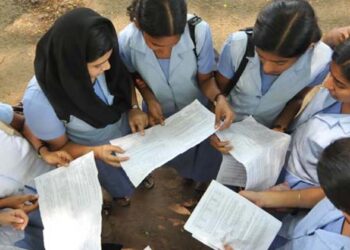 പോടാ, പോടീ എന്നൊക്കെ വീട്ടിൽ വിളിച്ചാൽ മതി, സ്കൂളുകളിൽ വേണ്ട:വിലക്കേർപ്പെടുത്താനൊരുങ്ങി സർക്കാർ