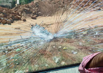 ബംഗളൂരുവിൽ വന്ദേ ഭാരത് എക്സ്പ്രസ് ട്രെയിന് നേരെ കല്ലേറ്; ജനൽച്ചില്ലുകൾ തകർന്നു