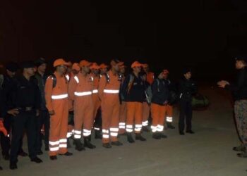 ഇന്ത്യൻ ദുരന്തനിവാരണ സേനാംഗങ്ങൾ അഡാനിലെത്തി:സ്പെഷലിസ്റ്റ് ഡോക്ടർമാരും,മെഡിക്കൽ സംവിധാനങ്ങളുമായാണ് സംഘമെത്തിയത്